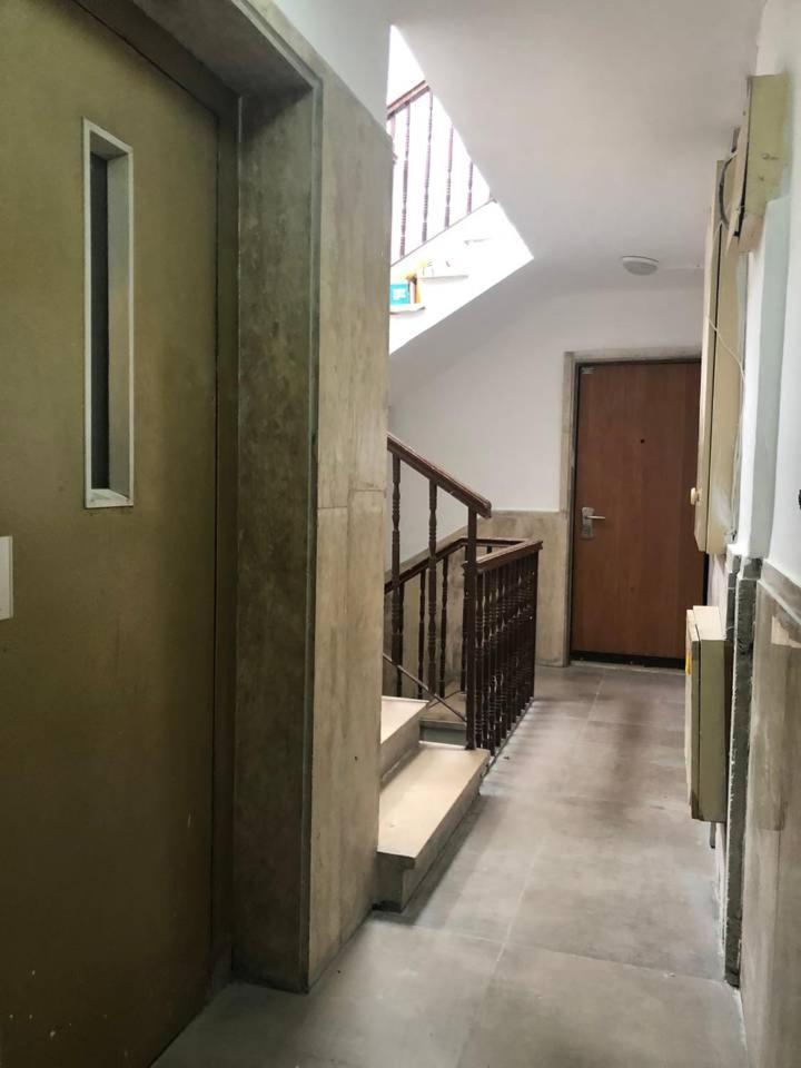 Authentic One Bedroom Apartment In City Center Jerusalem Eksteriør billede