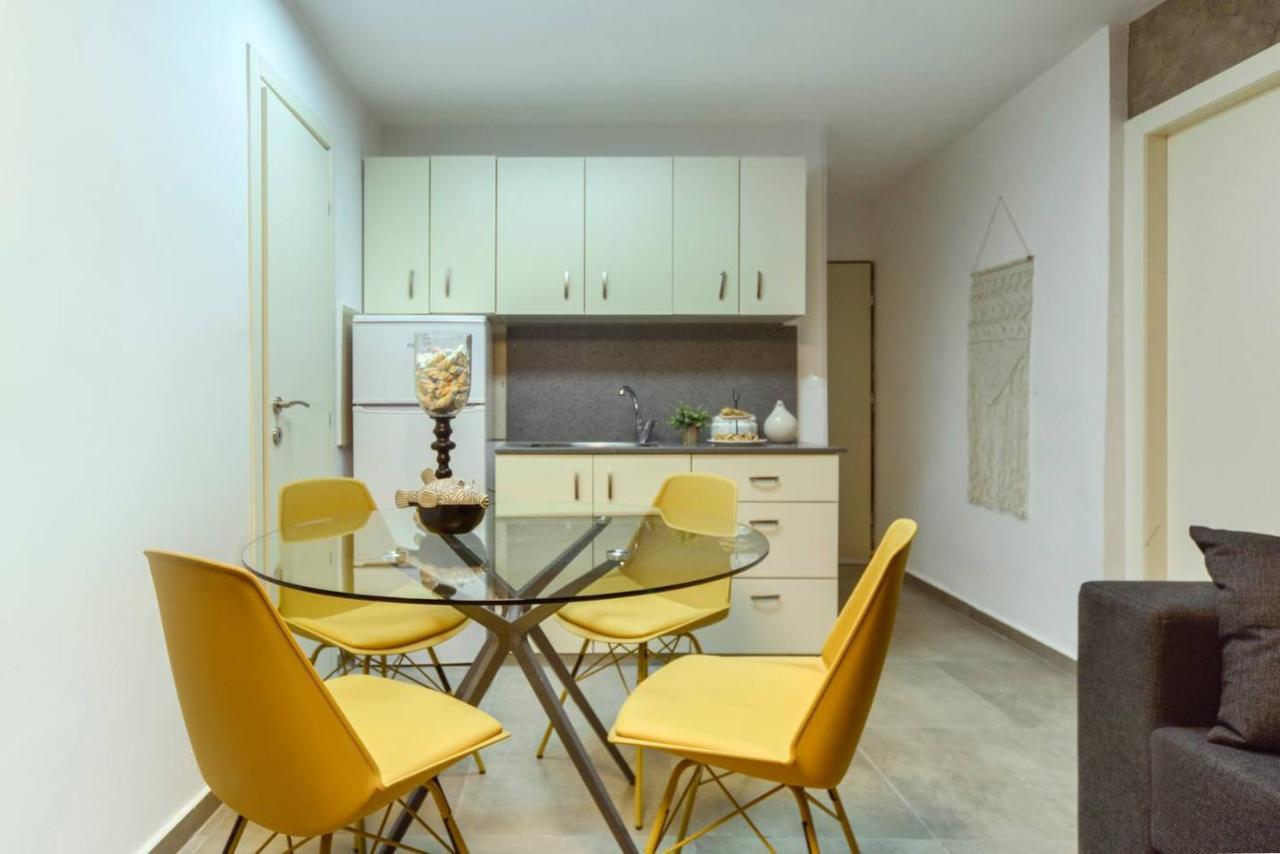Authentic One Bedroom Apartment In City Center Jerusalem Eksteriør billede